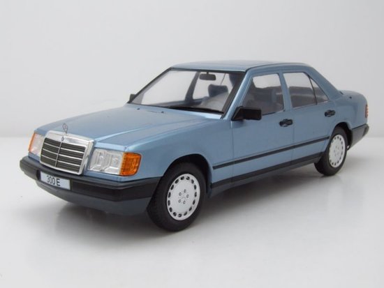 Mercedes 300 E (W124), metalická modrá, 1984